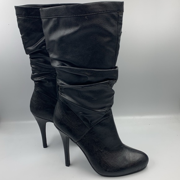 High heel mid calf boots. - Picture 2 of 6